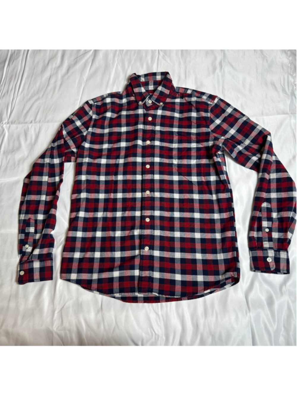 Men's GAP Red Navy Plaid Casual Button Down Shirt S